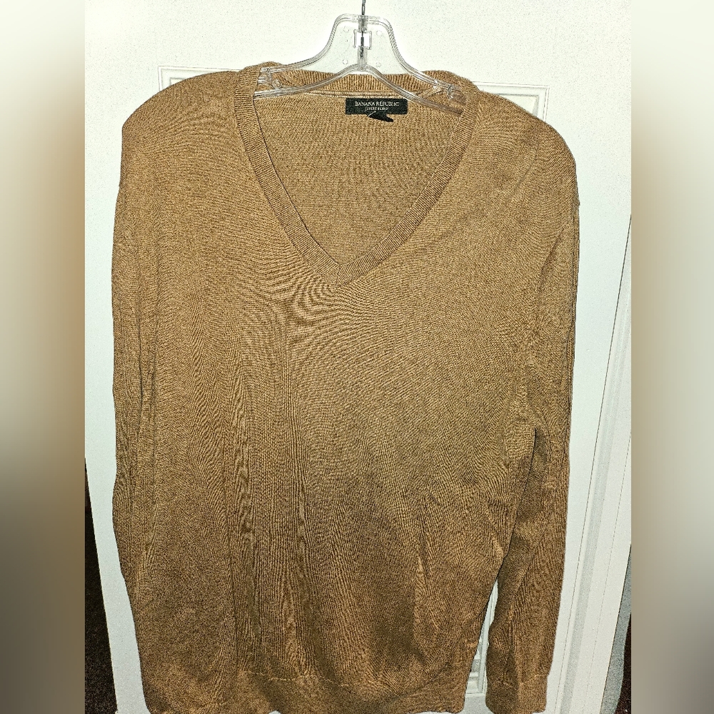 Banana Republic Men's V-Neck Sweater XL
